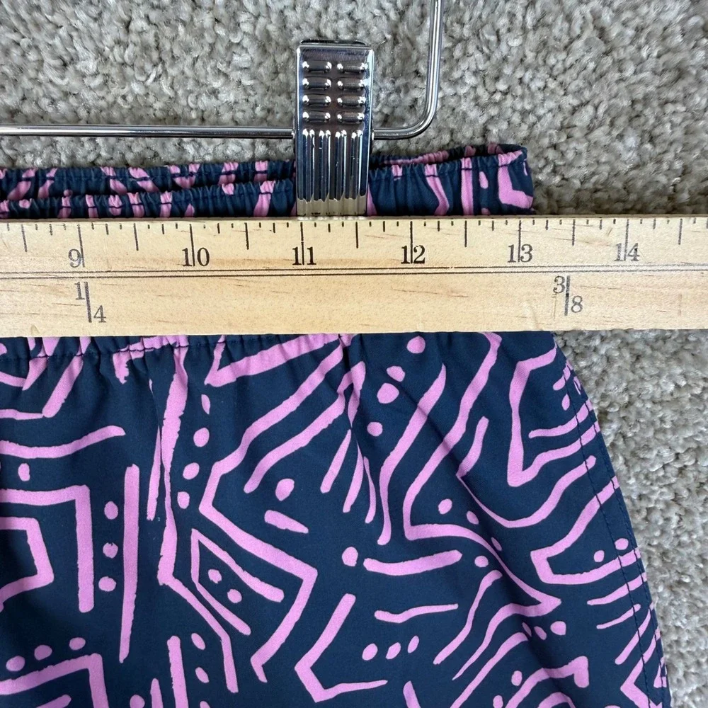 Chubbies Mens XS Swim Trunks Navy Pink Geometric Tribal Print 5.5 Inseam Mesh